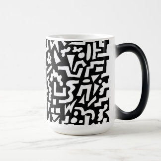 Apparition d'une tasse de gribouillis