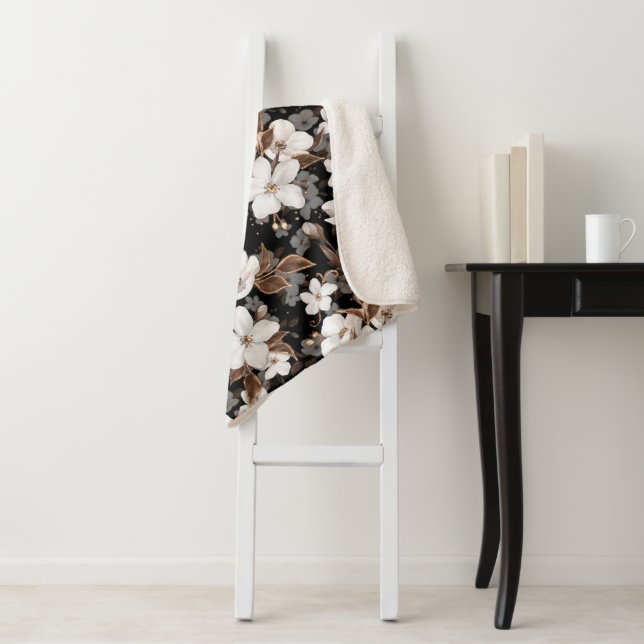 Apple flowers sherpa blanket (In Situ)