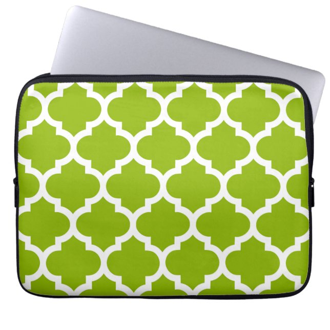 Apple Green White Moroccan Quatrefoil Pattern #5 Laptop Sleeve (Front)