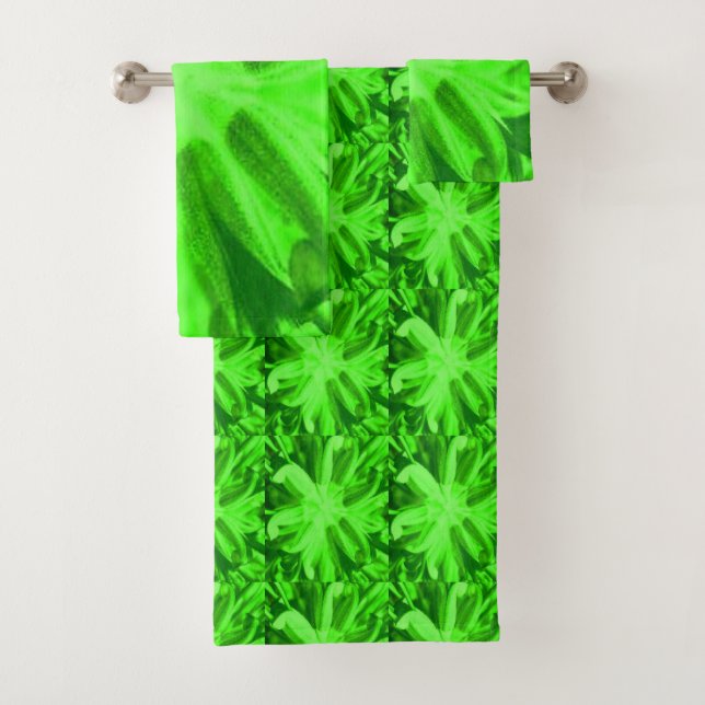 Apple lettuce green design with other tones bath towel set (Insitu)