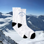 Après Ski Club Winter Blue Ski Resort Crest Unisex Socks<br><div class="desc">Après Ski Club royal blue winter ski resort crest with year, unisex socks. Personalize with the year of your ski trip, ski resort name and location. Perfect for a destination ski trip, as a gift to remember a past trip or for an après ski theme bachelor or bachelorette party. Designed...</div>