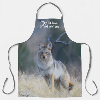 Apron Coyote (large)