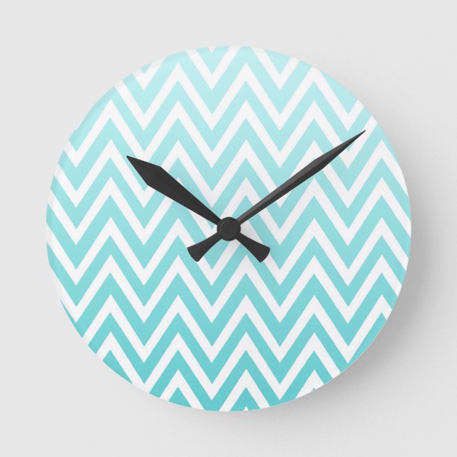 Aqua bleu ombre chevron zigzag rayures horloge (Recto)