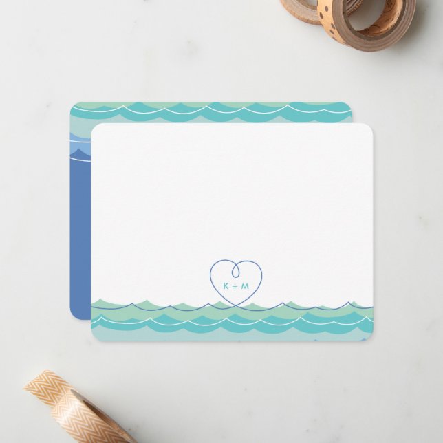 Aqua Blue Waves Loopy Heart Mariage Carte de remer (Devant/Arrière en situation)