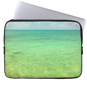Aqua Green Ocean   Turks and Caicos Photo Laptop Sleeve