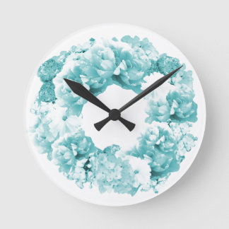 Aqua Wreath Flower Clock