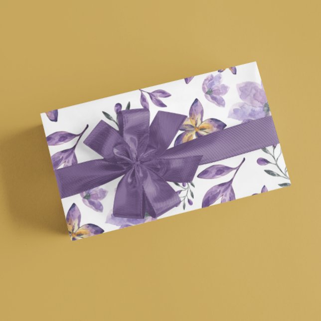Aquarelle Feuilles d'enveloppement Floral Violet (Celebrate a special occasion with these lovely watercolor floral wrapping paper sheets! )