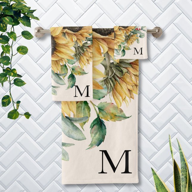 Aquarelle monochrome Vintage Tournesol (In situ bedroom wall)