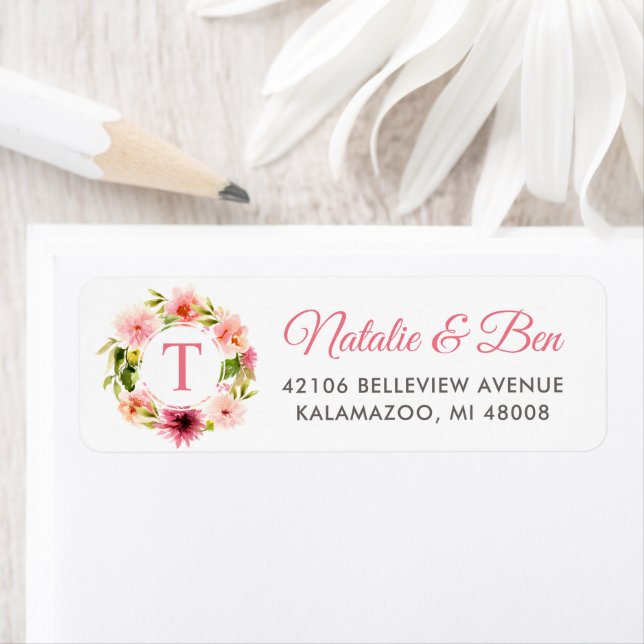 Aquarelle rose Monogramme de couronne Adresse de r (En situation)