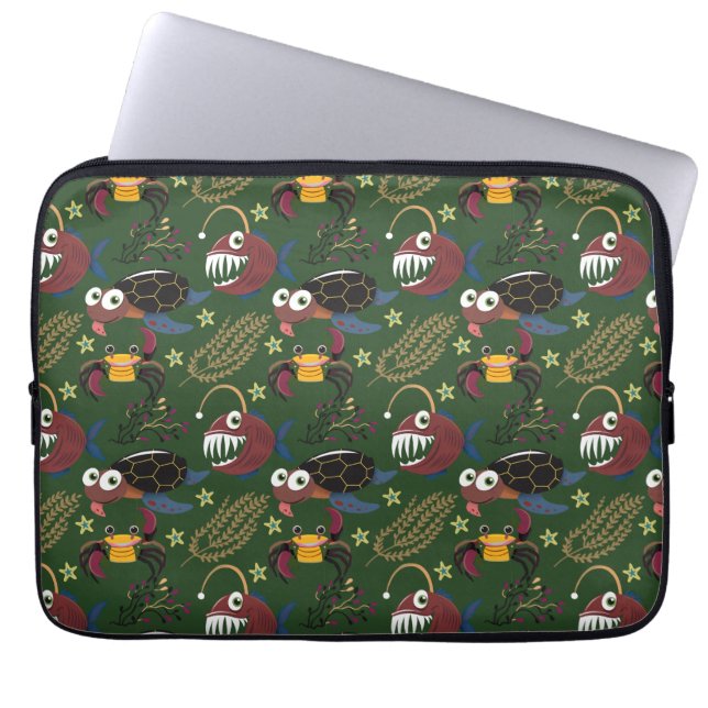 Aquatic animals pattern | ocean underwater life 38 laptop sleeve (Front)