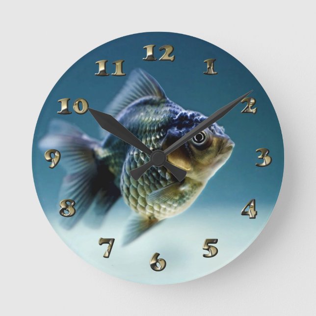 Aquatic Fish Carassius Round Clock (Front)