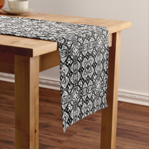 Arabesque Mosaic Tile Pattern Black and White Short Table Runner