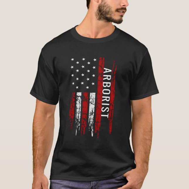 Arborist Tree Surgeon American Usa Flag Lumberjack T-Shirt (Front)