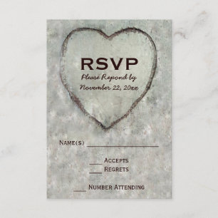 Arbre de bouleau découpé de coeur épousant RSVP