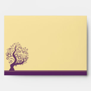 Arbres Abstraits pourpres sur enveloppe jaune