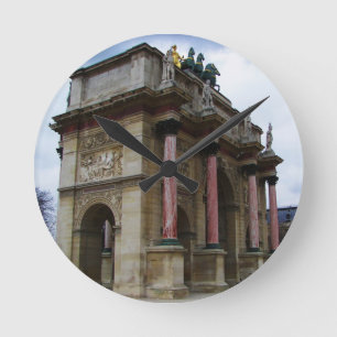 Arc de Triomphe de Carrousel. Round Clock