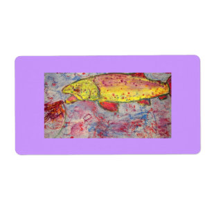 arc-en-ciel chassant la mouche
