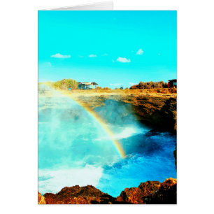 Arc-en-ciel magique de la mer à Devil's Tear Nusa