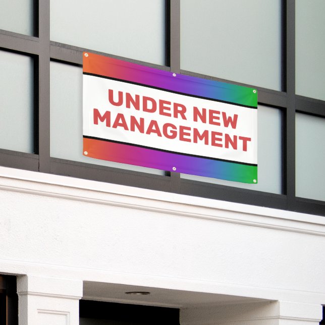Arc-en-ciel sous la nouvelle bannière de gestion (Bâtiment extérieur)