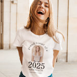 Arch Photo Proud Sister of 2023 Graduate T-Shirt<br><div class="desc">Arch Photo Proud Sister of 2023 Graduate. Especially for sisters of newly graduated students to wear with pride. Your sibling's photo is within an arch shape, and the year large and bold, with graduate's name and high school. Easily personalise the text as required and replace the photo with your own...</div>