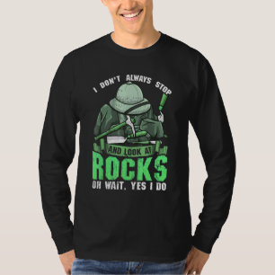 Archaeology Inspired Archaeologist Related Fossil T-Shirt