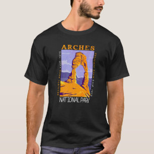Arches National Park Delicate Arch Utah Vintage T-Shirt