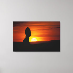 Arches National Park, UT Balance Rock at Canvas Print