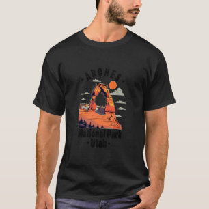 Arches National Park Utah Moab Rocks Souvenir Vint T-Shirt