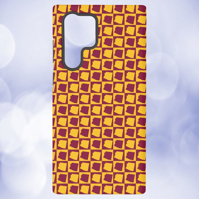 Arizona Maroon and Gold Checkerboard Pattern Samsung Galaxy S22 Ultra Case (A phone case with a maroon and gold pattern of Arizona.)