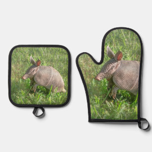 Armadillo Pot Holder Set