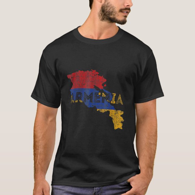 Armenian Map and Flag Souvenir   Distressed Armeni T-Shirt (Front)