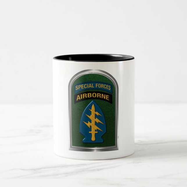 Army Special Forces Tab and Patch Gift Mug (Center)