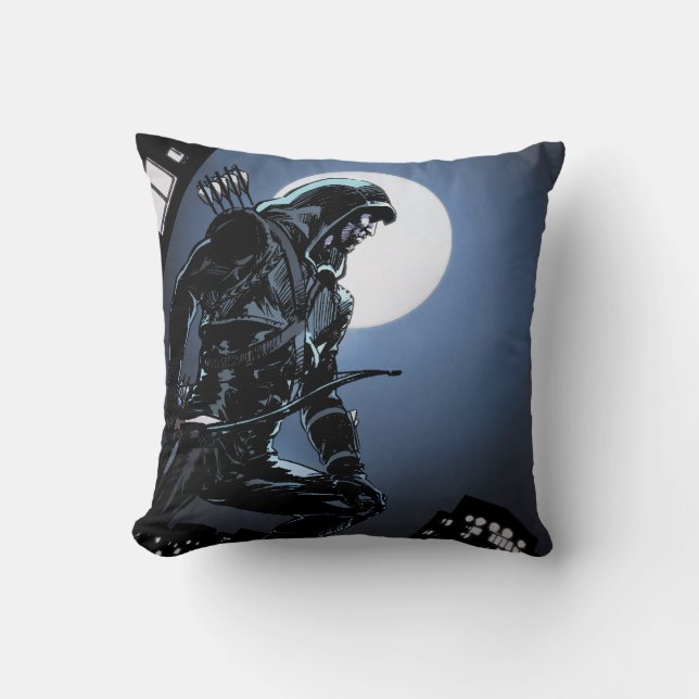 Arrow | Green Arrow In Moonlight Throw Pillow (Front)