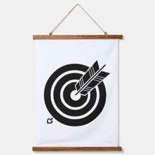 Arrow hit a round target hanging tapestry