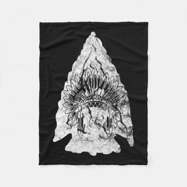 Arrowhead Hunter Native American Arrowhead Hunting Fleece Blanket (Front)