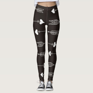 Arrows, hearts, abstract vintage pattern. leggings