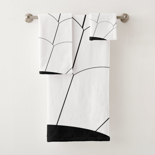 Art Deco Shell Design Black And White Bath Towel Set (Insitu)
