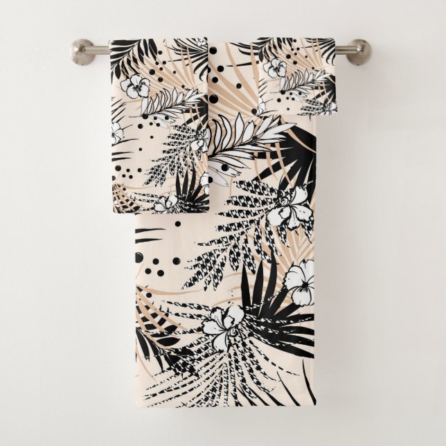 Art Deco Tropical Foliage and Flowers Bath Towel Set (Insitu)