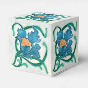 Art Nouveau Floral Majolica Faux Relief Favor Box