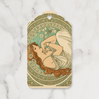 Art nouveau romantic illustration white flowers gift tags