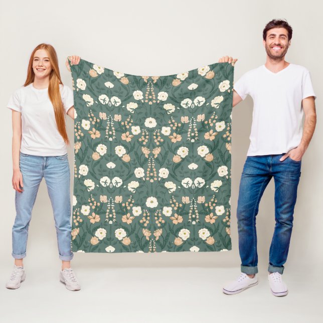 Art Nouveau William-Morris Pattern Fleece Blanket (In Situ)