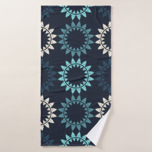 Art seamless pattern. Folk motif. Vintage geometri Bath Towel