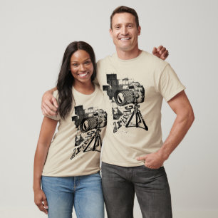 Artistic life Photo camera on tripod bw design T-Shirt