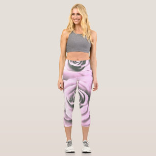 Artistic Pink Rose rb Capri Leggings