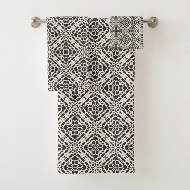 Ashwood Noir   Bath Towel Set (Insitu)