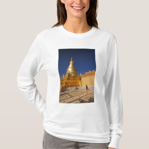 Asia, Burma (Myanmar) Mandalay, Sagaing Hill: T-Shirt
