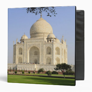 Asia, India, Uttar Pradesh, Agra. The Taj 7 Binder