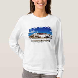 Asia, Tibet, Lhasa, Potala Palace. UNECSO T-Shirt