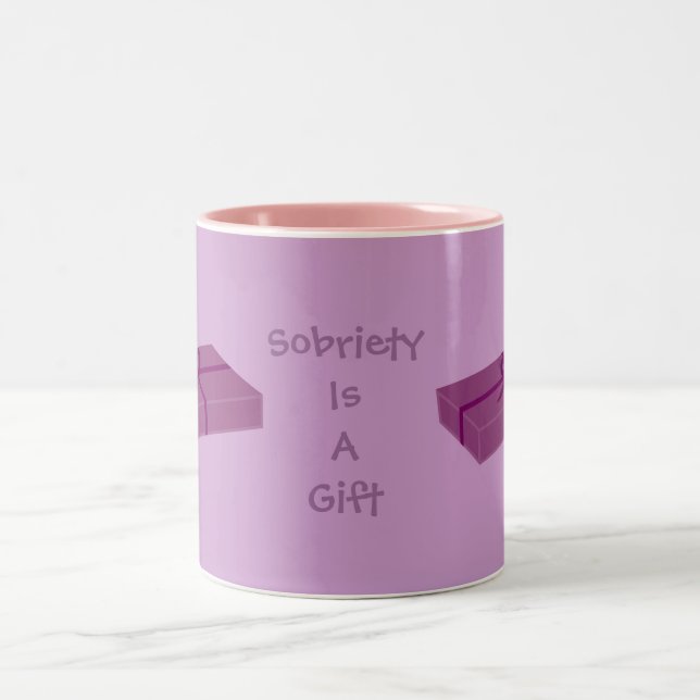 Assez la "sobriété est tasse d'un cadeau" (Centre)