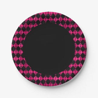 Assiette en papier à carreaux argyles rose et noir